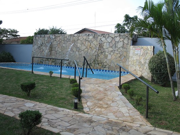 img00023.jpg