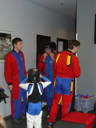 img00006.jpg