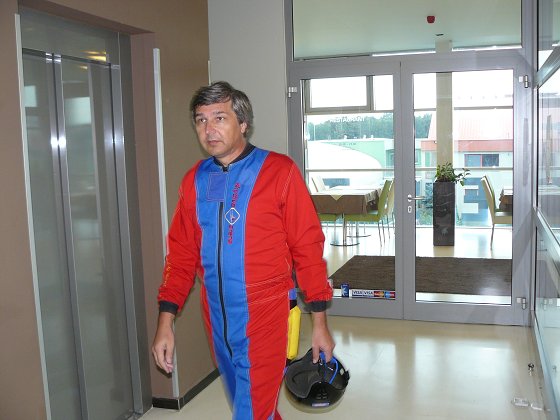 img00008.jpg